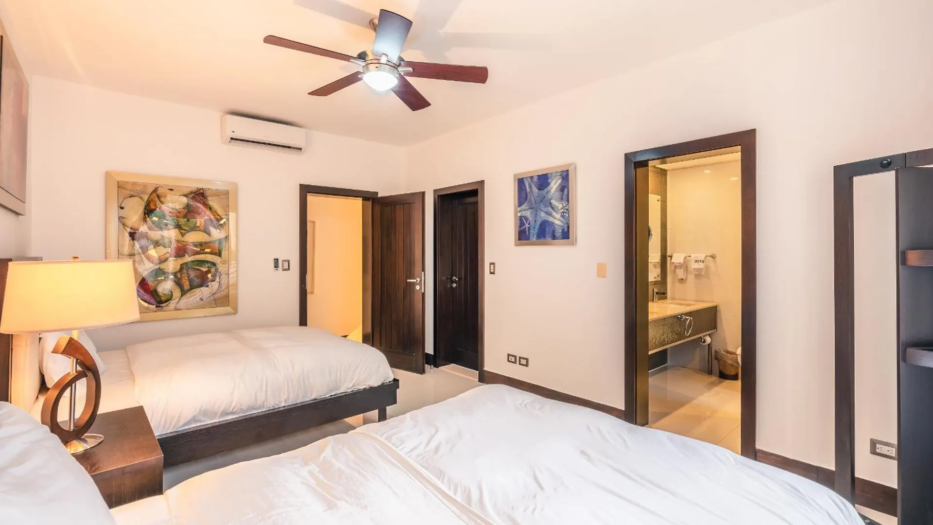 Breakfast Included Marina Town House At Puerto Bahia Villa Samana