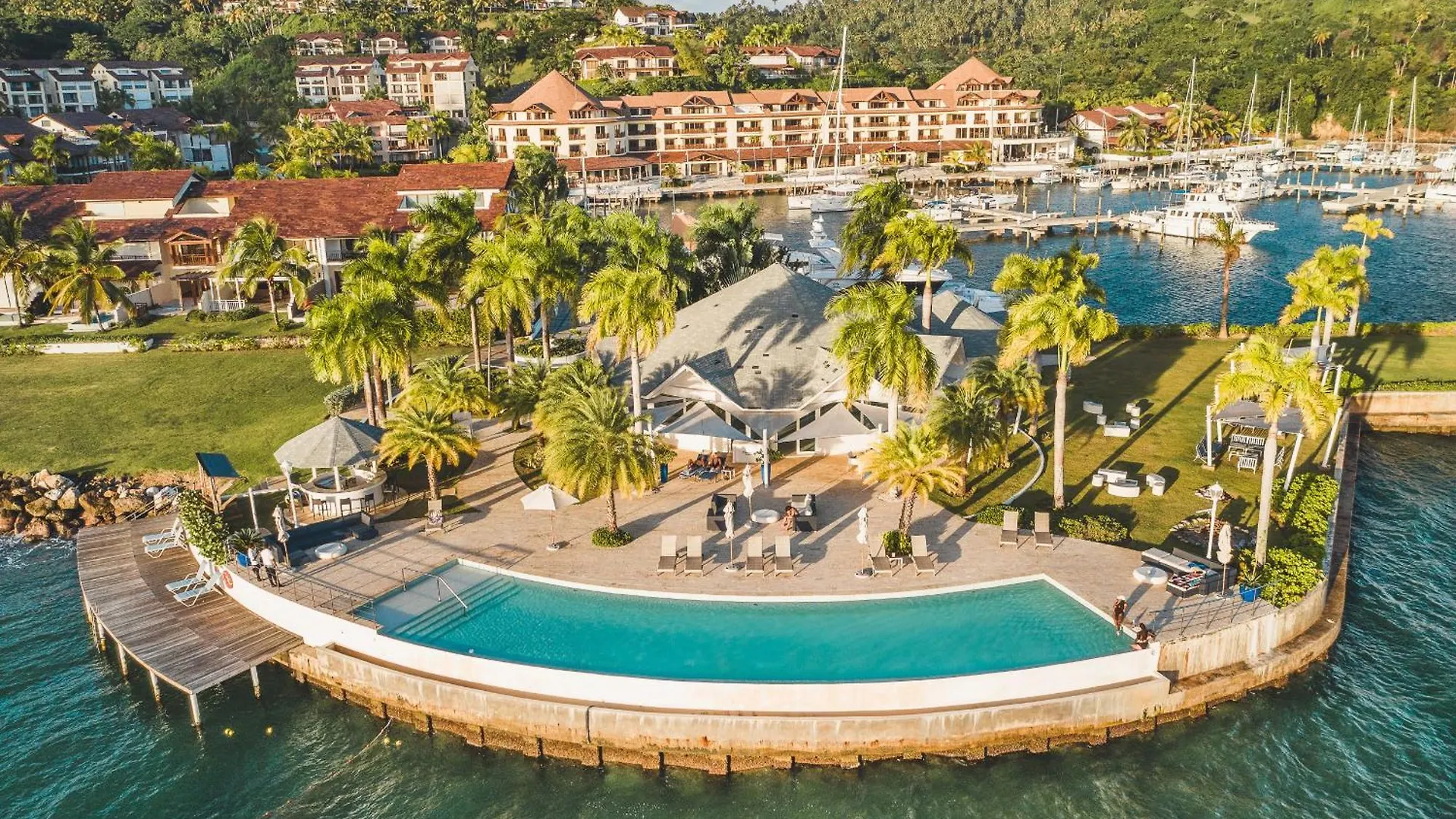 Breakfast Included Marina Town House At Puerto Bahia Villa Samana